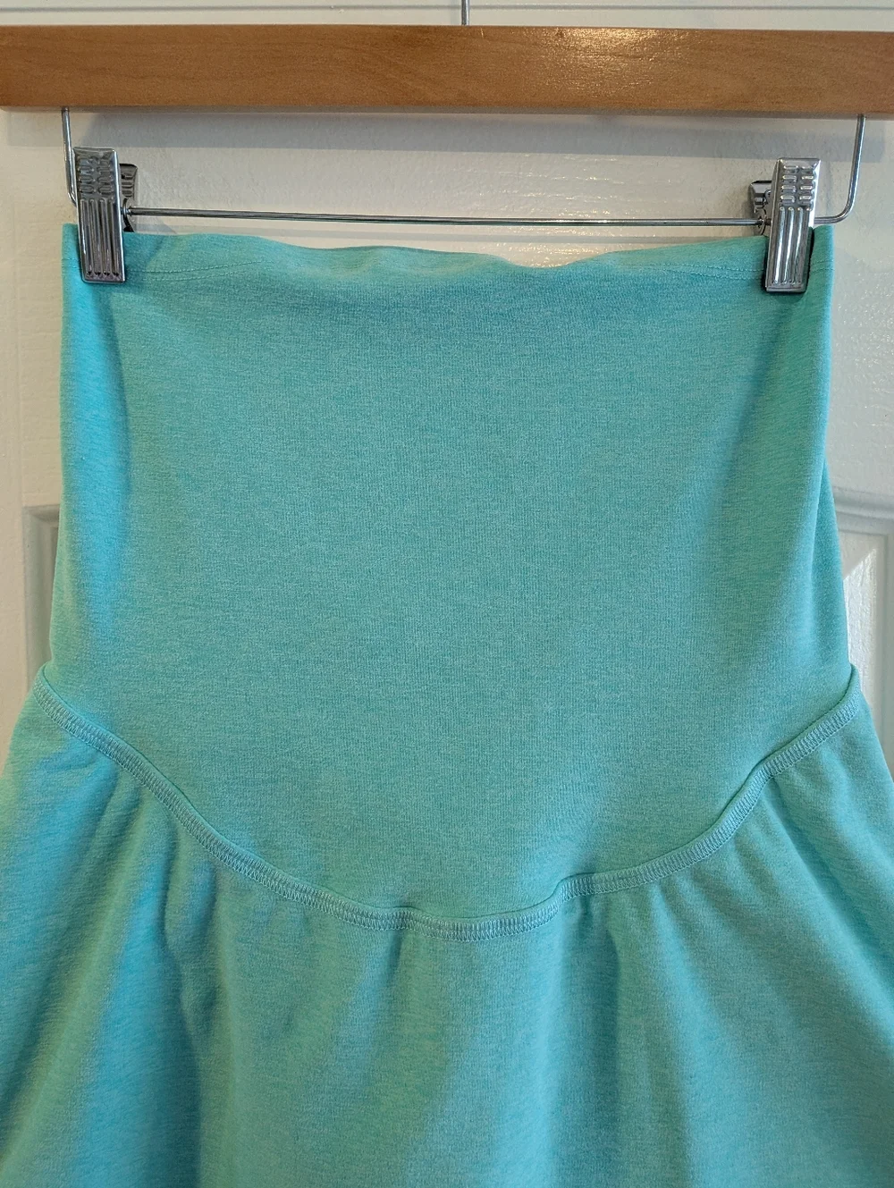 Beyond The Bump Maternity Spacedye Hot Shot Circle Skort Aquamarine Size XS NWT